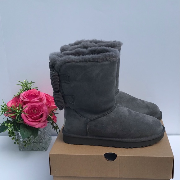 UGG Bailey Corduroy Bow Boots - Picture 6 of 8